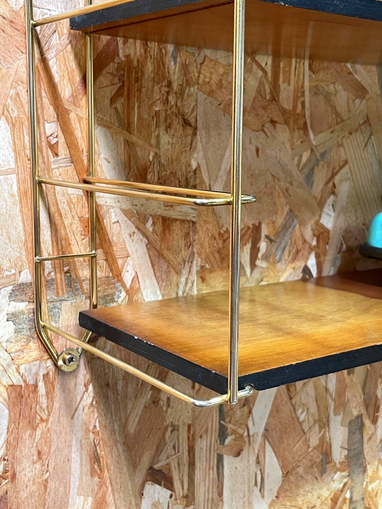 Étagère vintage design années 60