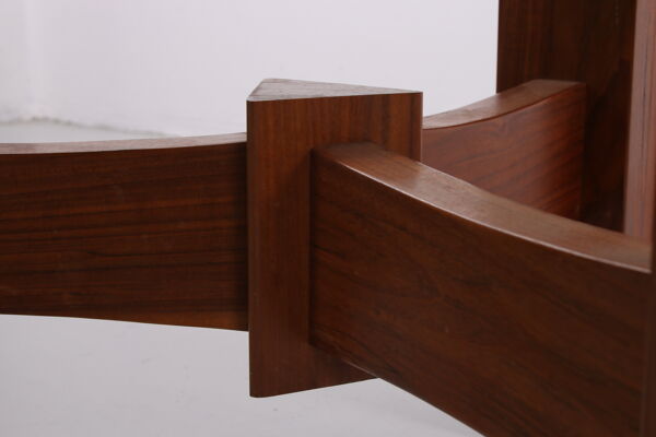 Table basse ronde brutaliste des années 1970