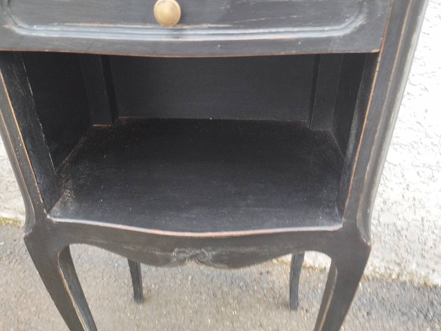 Black patinated 1-drawer bedside table