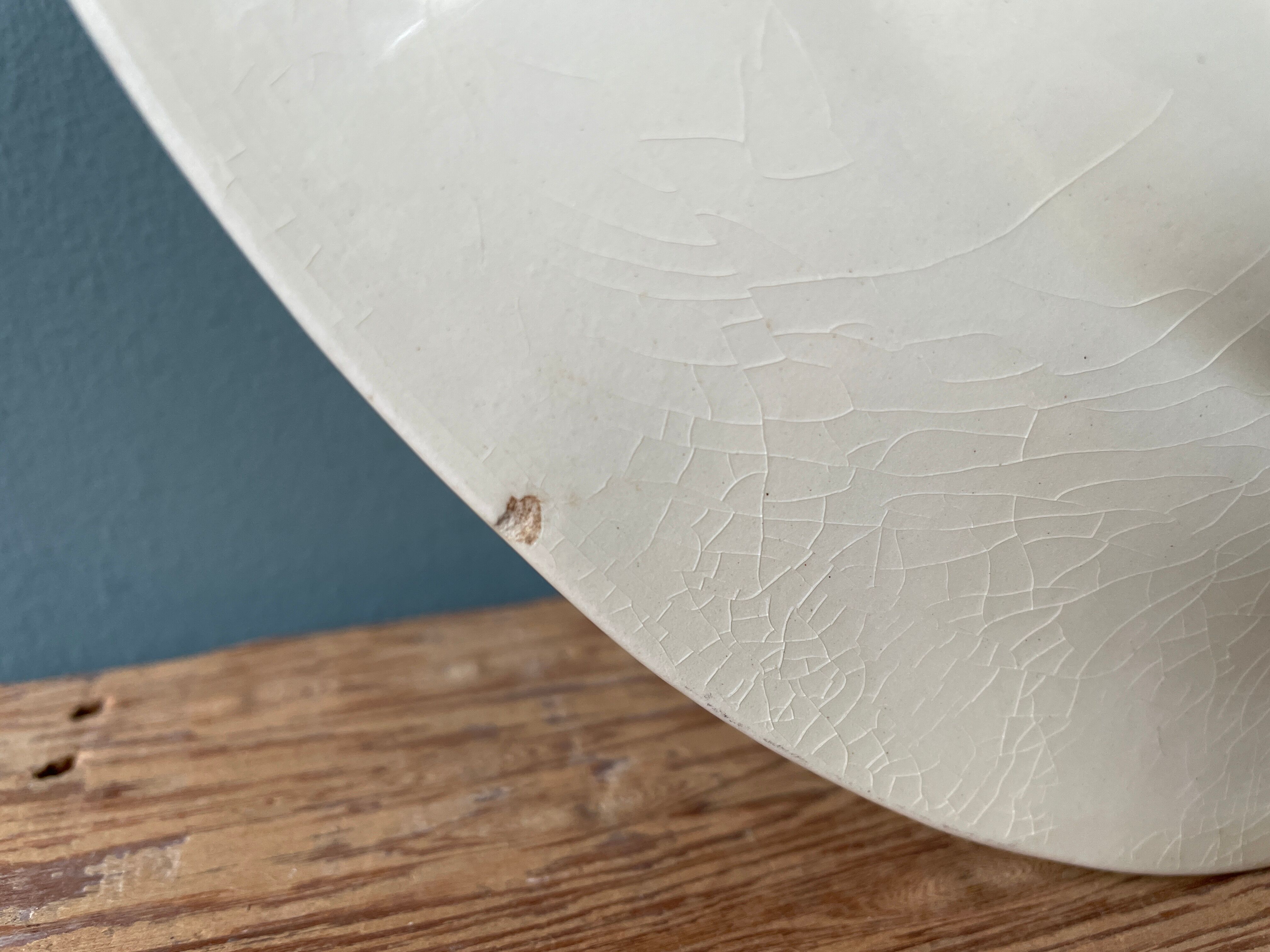 Oval flat iron earth, XIXth century