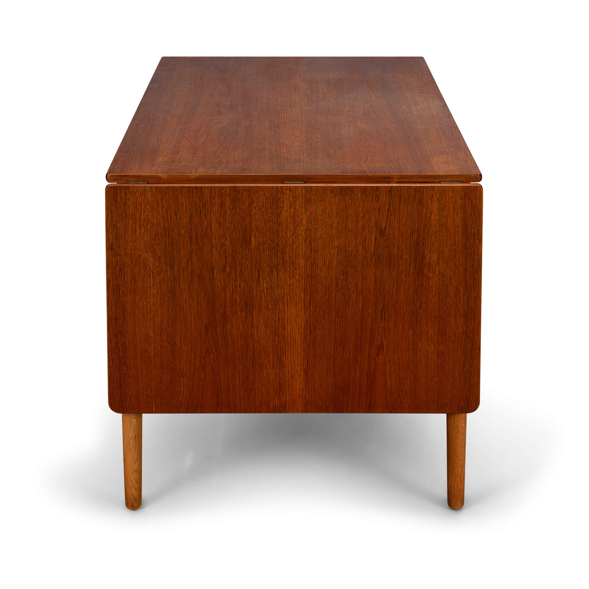 Design midcentury modern desk AT-305 by Hans J. Wegner for Andreas Tuck, 1950s