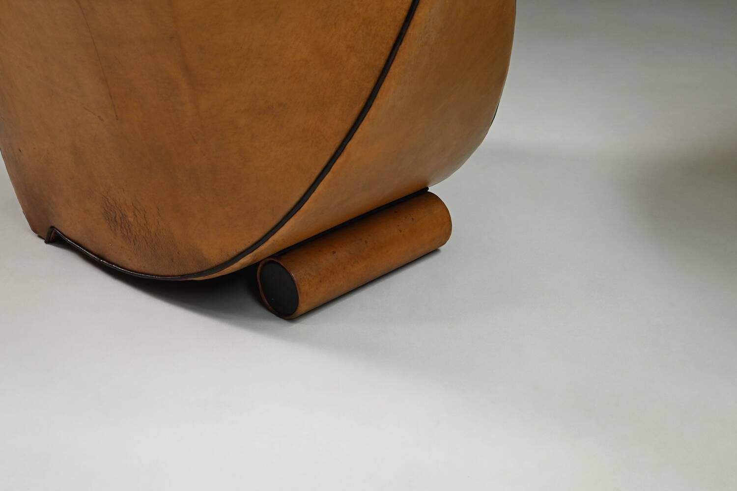 Set Cocoon & Charel armchairs by Bart van Bekhoven for Artistiek, 1990s.