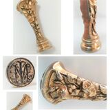 Seal stamp in gilded bronze art nouveau decorated with roses signed