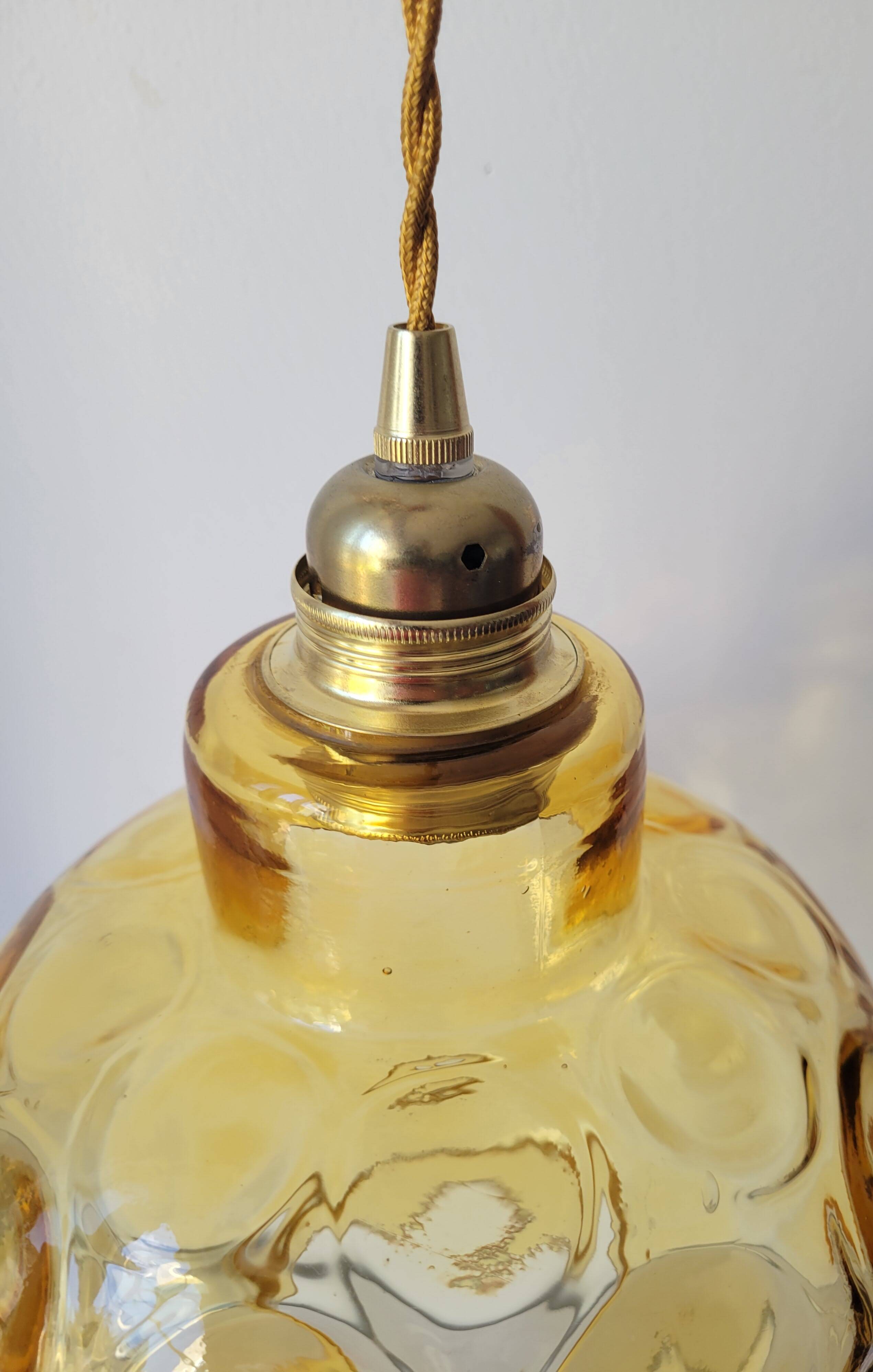 Amber faceted glass pendant light