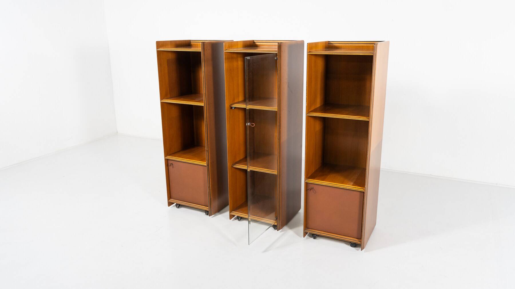 Mid-Century Modern Artona shelf by Afra & Tobia Scarpa for Maxalto, Wood and Leather, 1970s