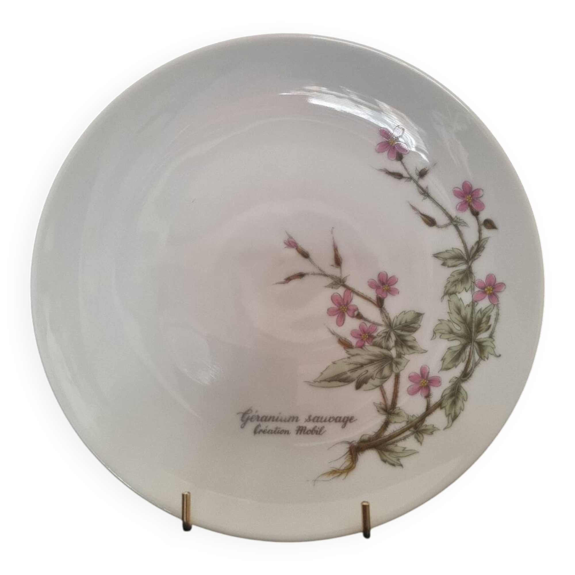 Decorative fine porcelain plate