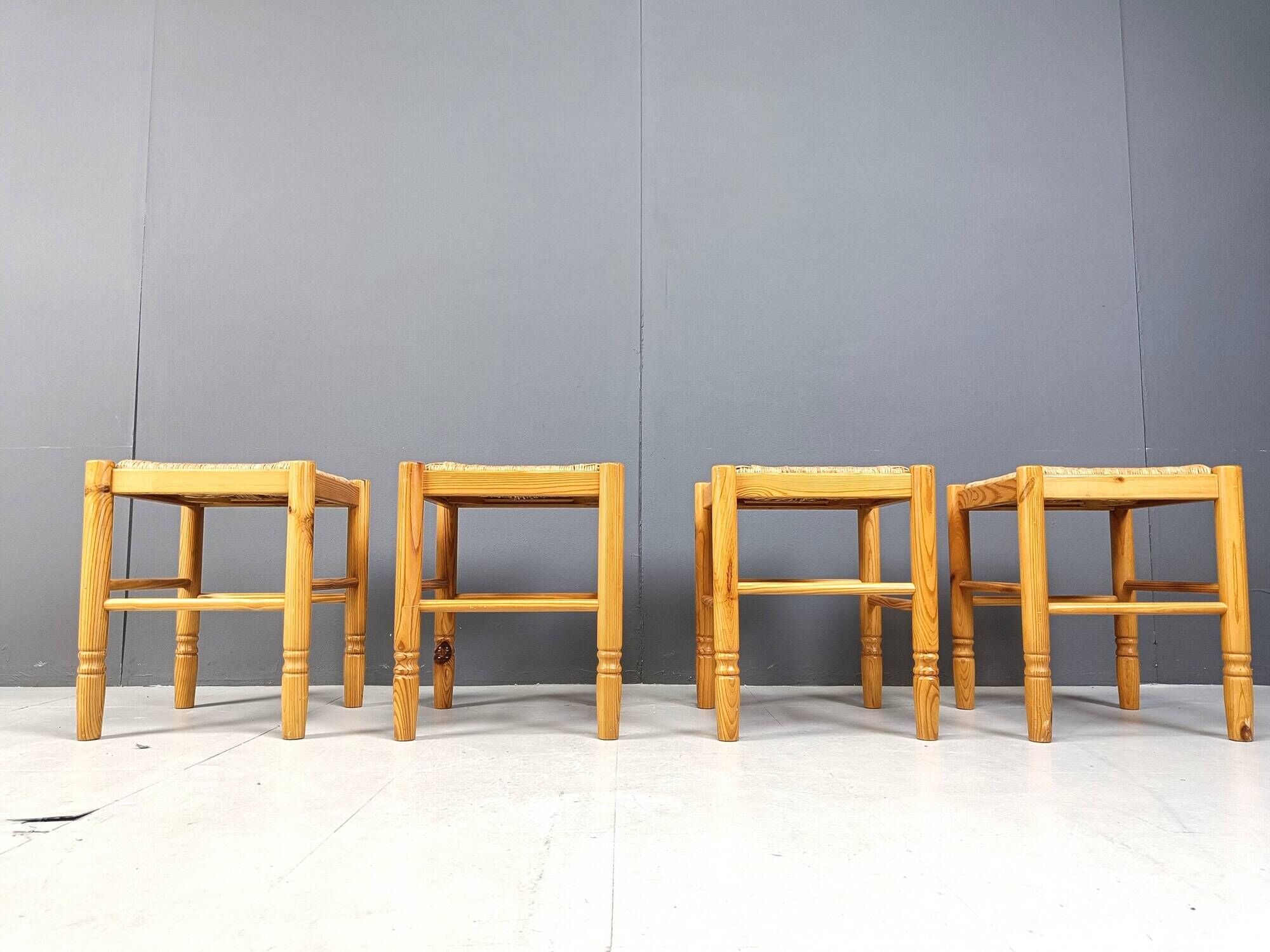 Vintage wicker stools - set of 4, 1960s