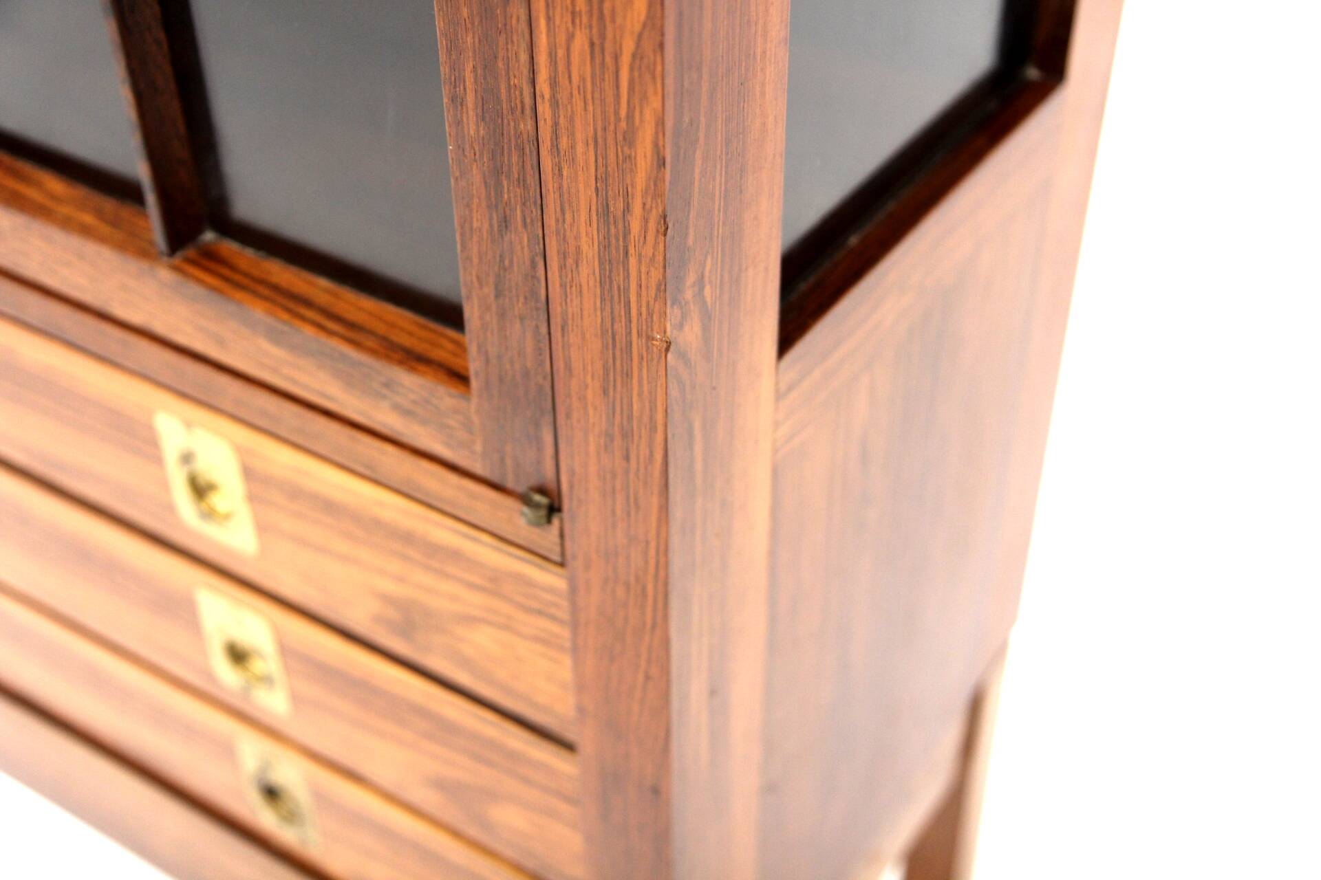 Rosewood display cabinet "Victoria", Torbjørn Afdal, Mellemstrand Trevareindus