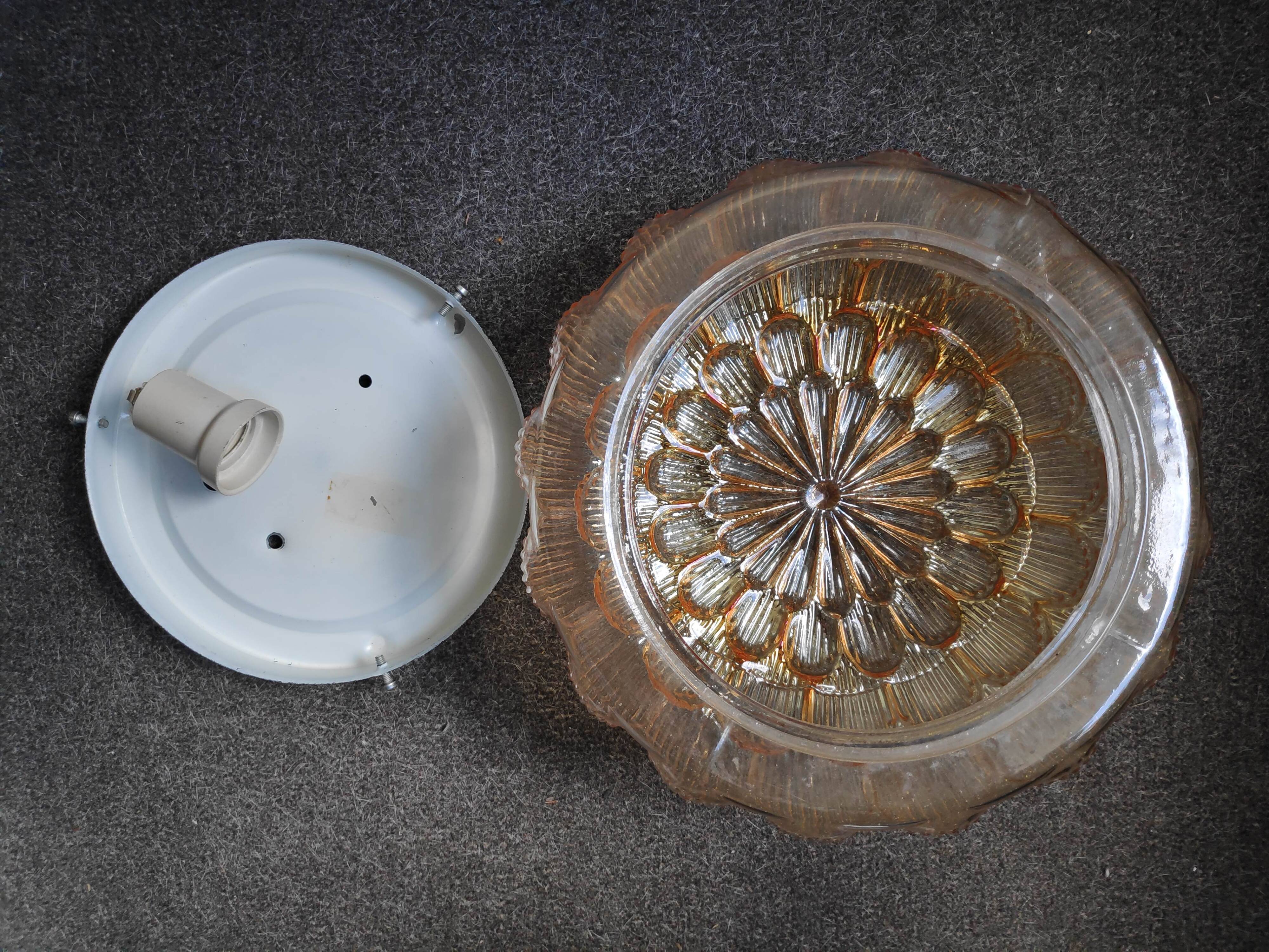Vintage amber ceiling light in scale style