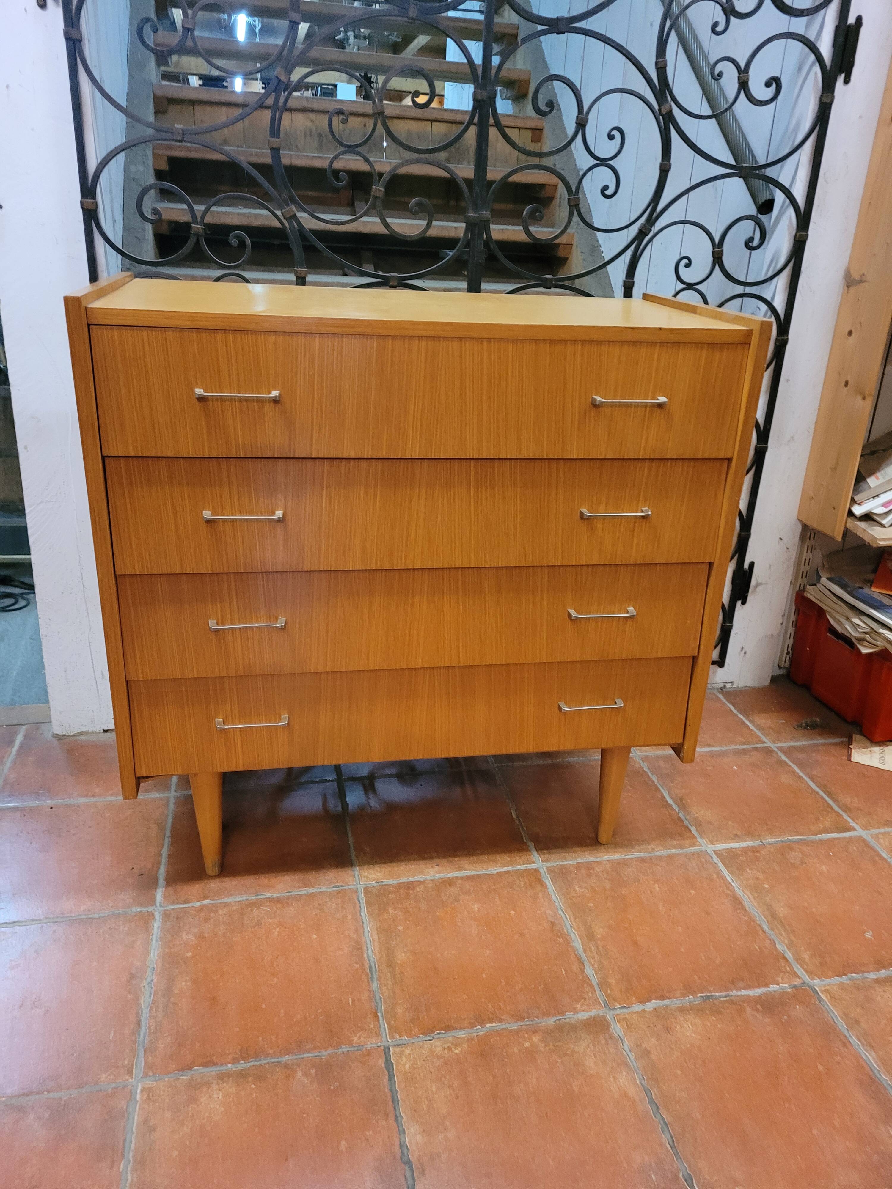 Vintage oak chest of drawers from the 60s
