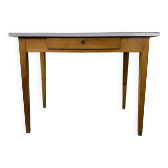 School style desk