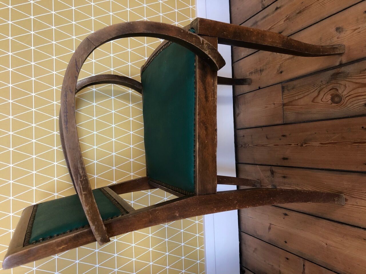 Fauteuil bridge vert années 50