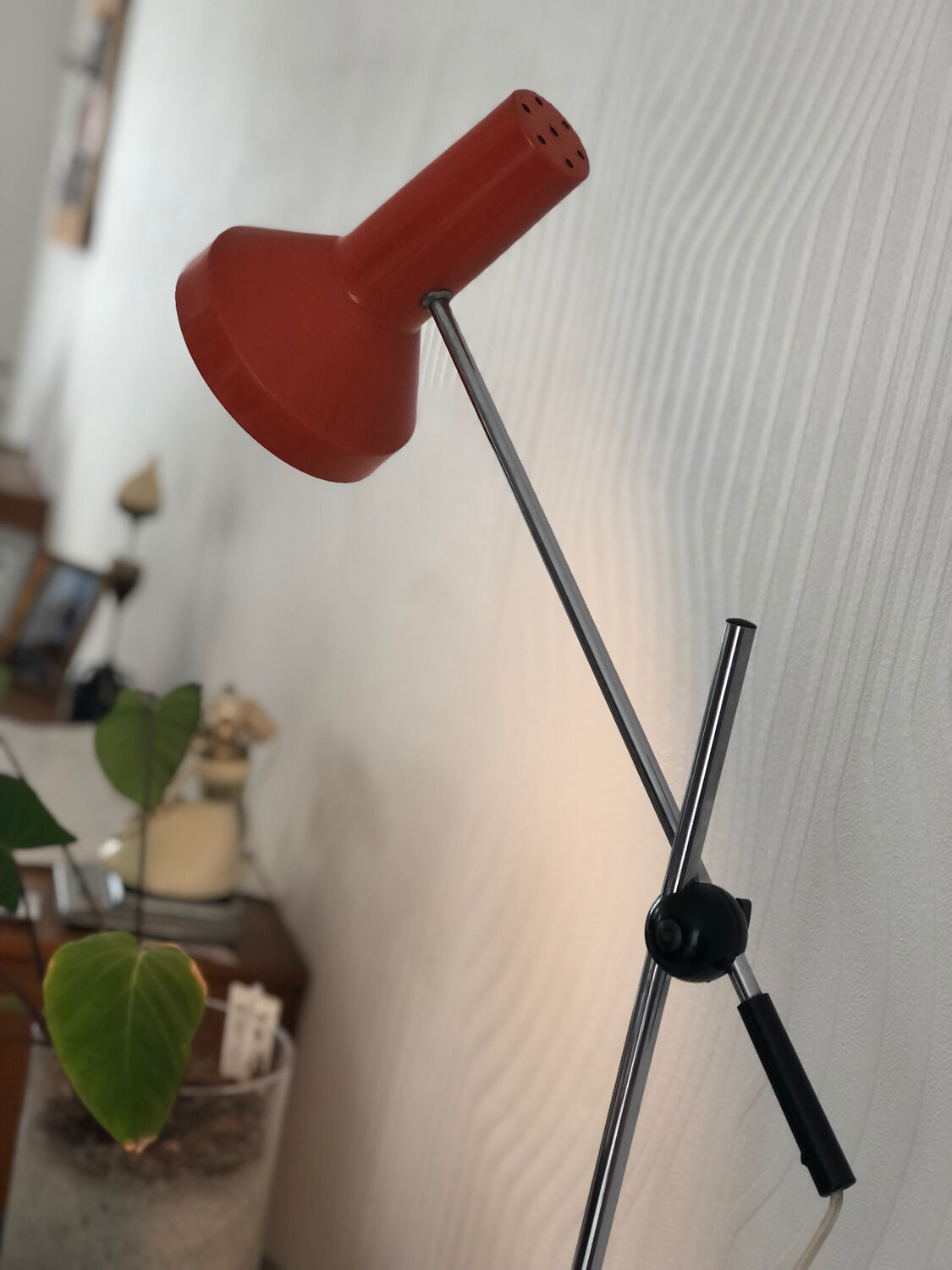 Lampadaire orange de gura leuchten 1960