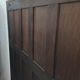 Bibliothèque vitrine en noyer de style Louis XV
