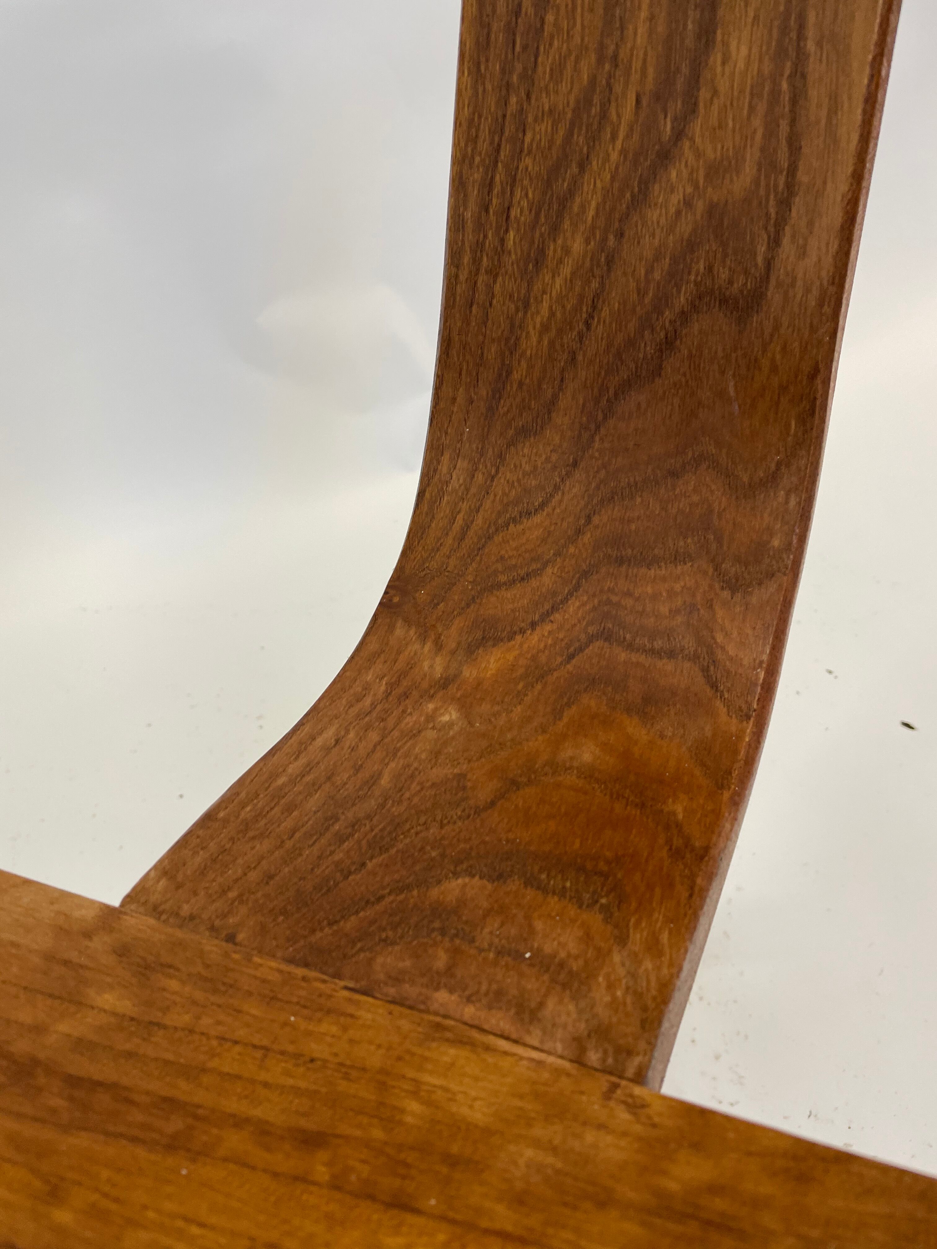 Chaise espagnole vintage brutalist design minimaliste