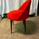 Red toupee chair
