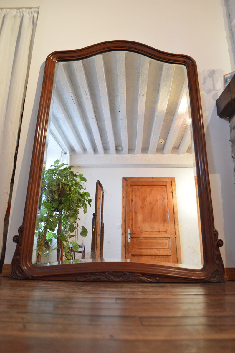 Miroir de cheminée en acajou Rococo, France, vers 1900, 106 x 162cm
