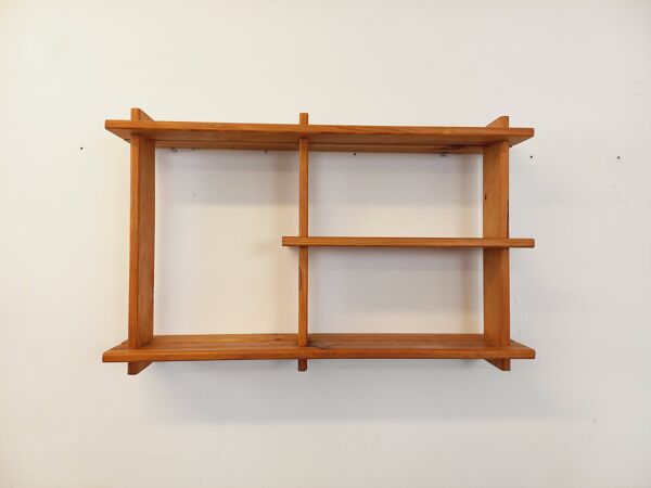 Etagère murale en pin style Maison Regain, années 80