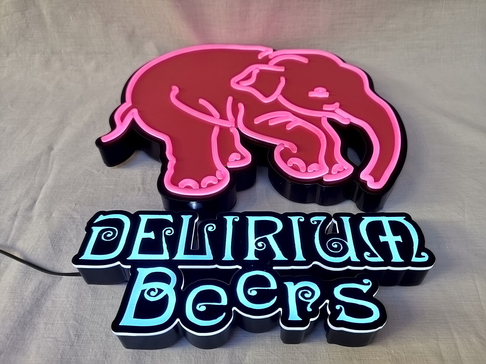 Neon sign Delirium Tremens