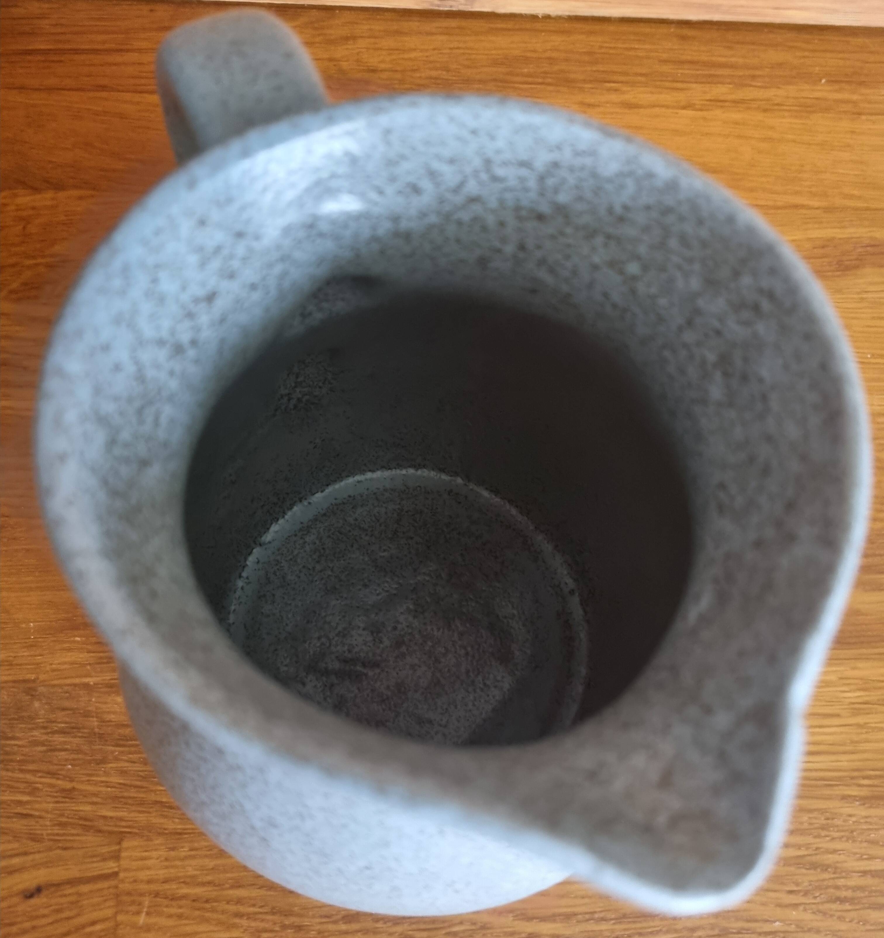 1 L blue-grey stoneware pitcher