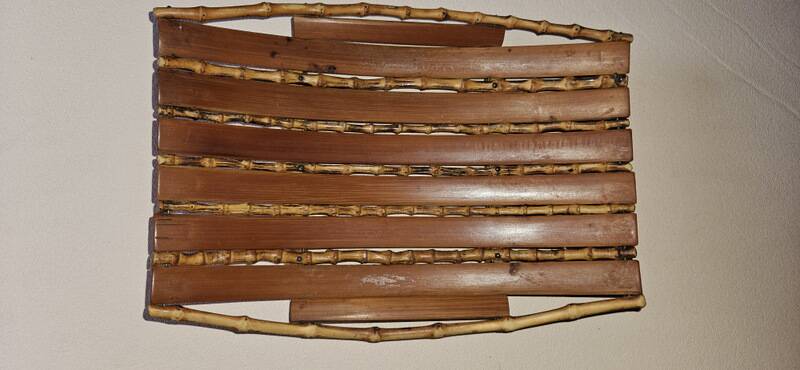 Bamboo basket and wooden slats
