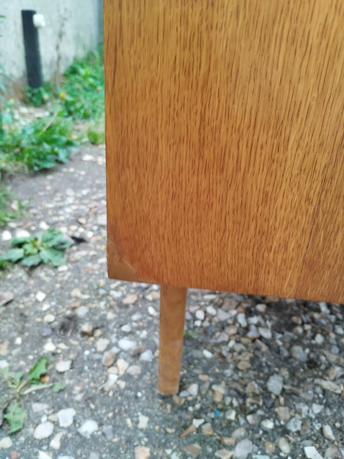 Commode en rotin ancien vintage pieds compas