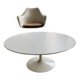 Table basse tulipe