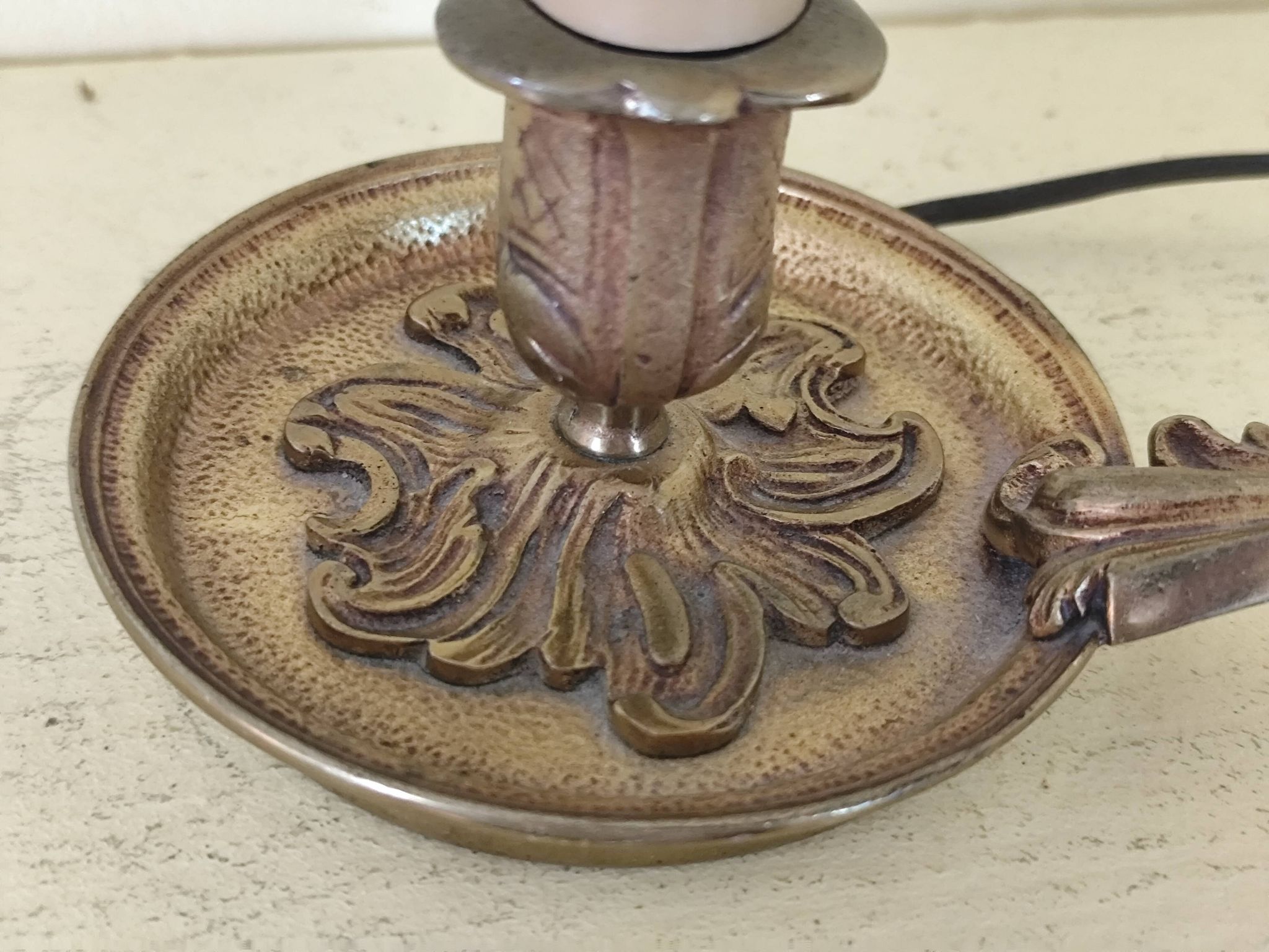 Lampe de chevet  en bronze - bougeoir  à main