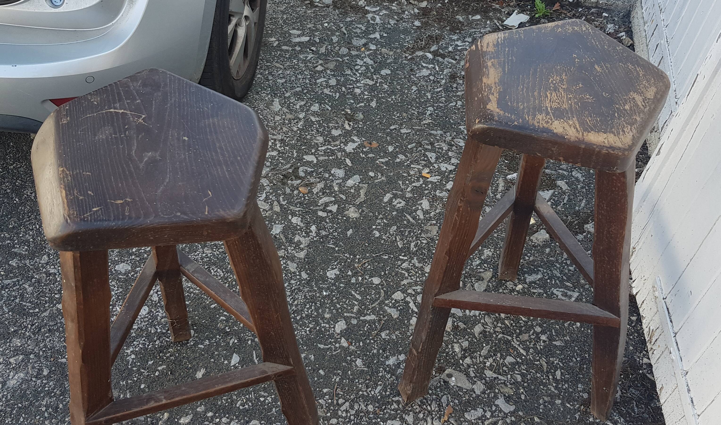 paire de tabourets hauts de bar aranjou