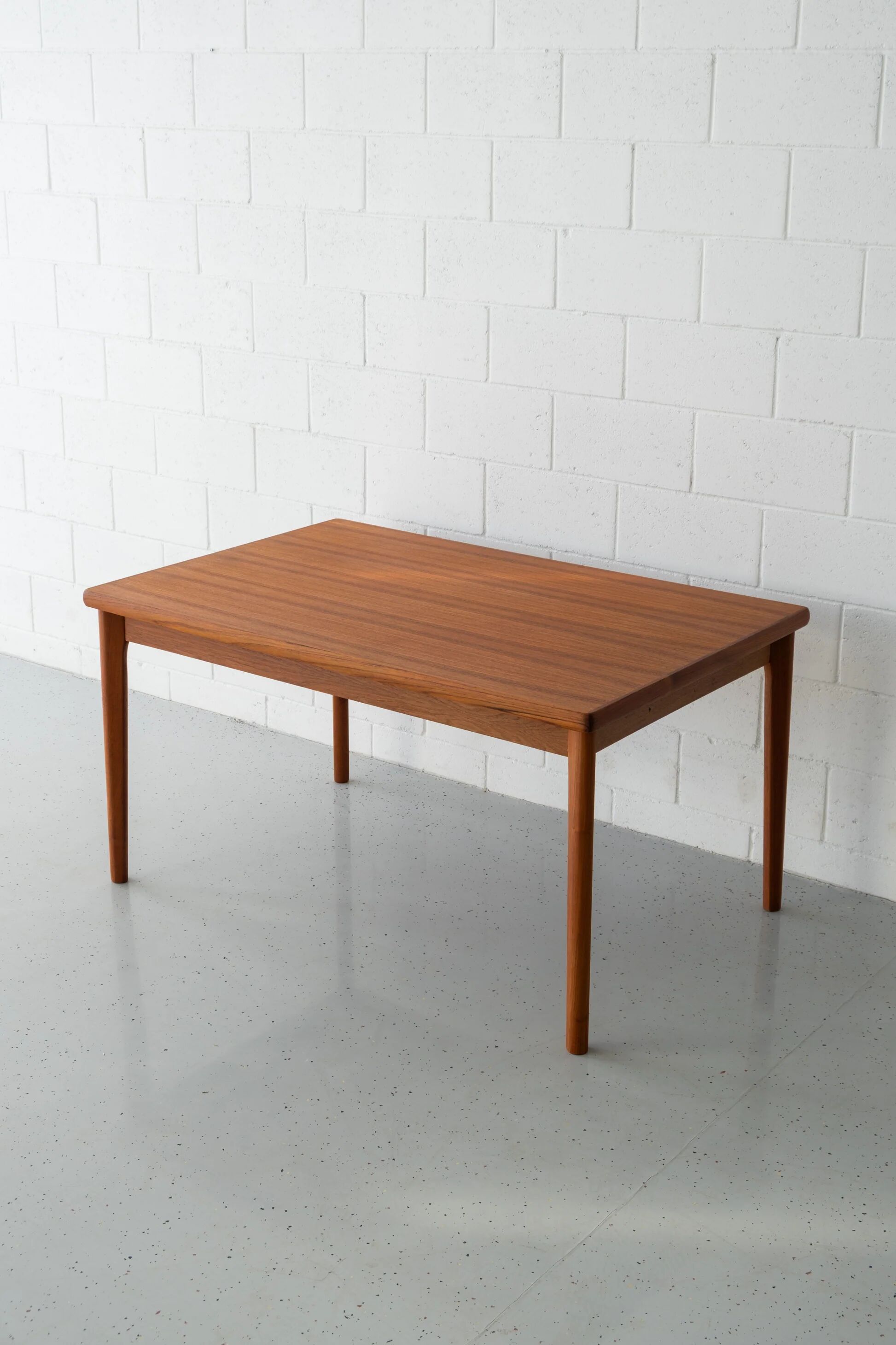 Dining table in teak by Henning Kjaernulf for Vejle Stole Møbelfabrik, Denmark, c. 1960s