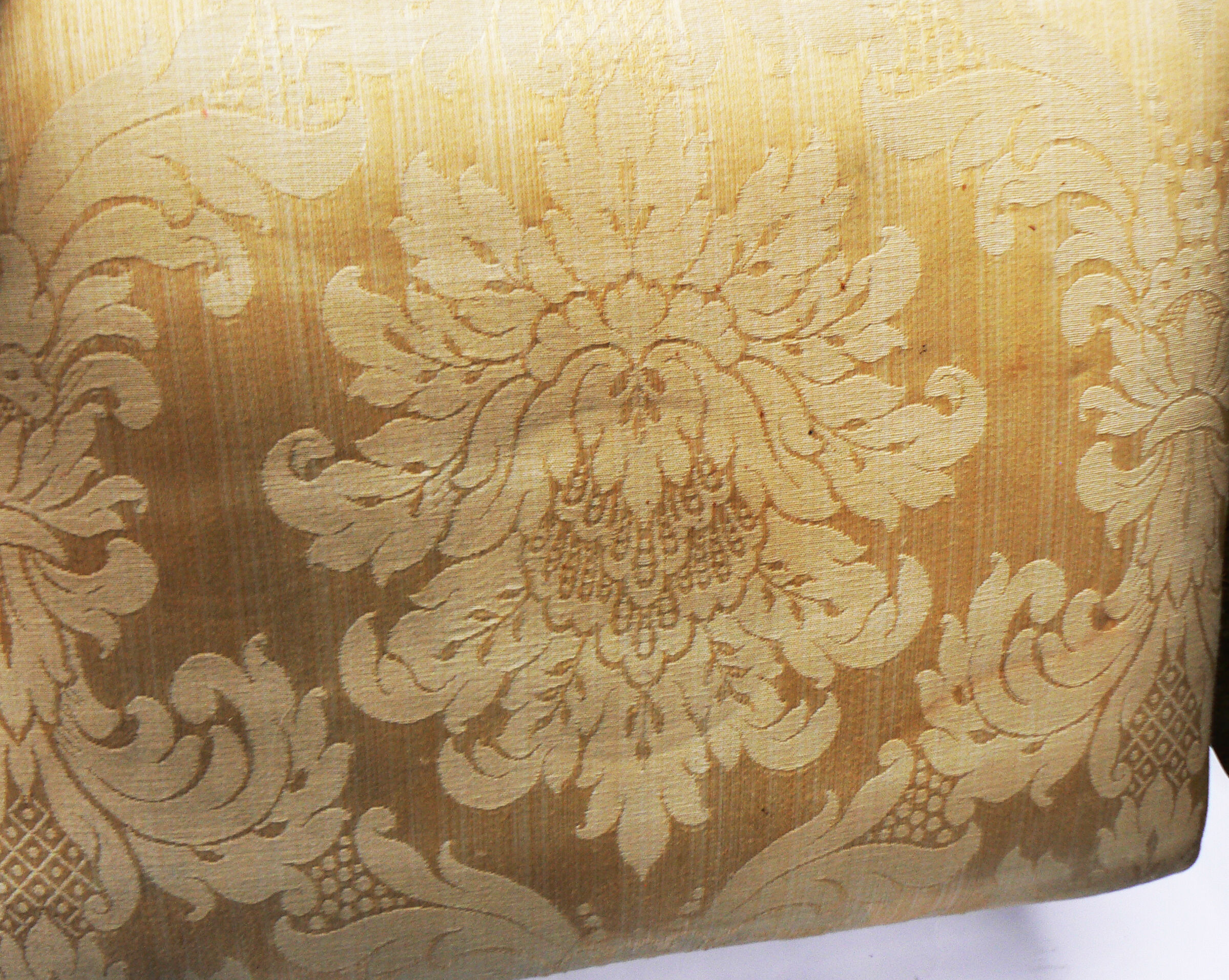 Foot stool in walnut, Louis-Philippe period style