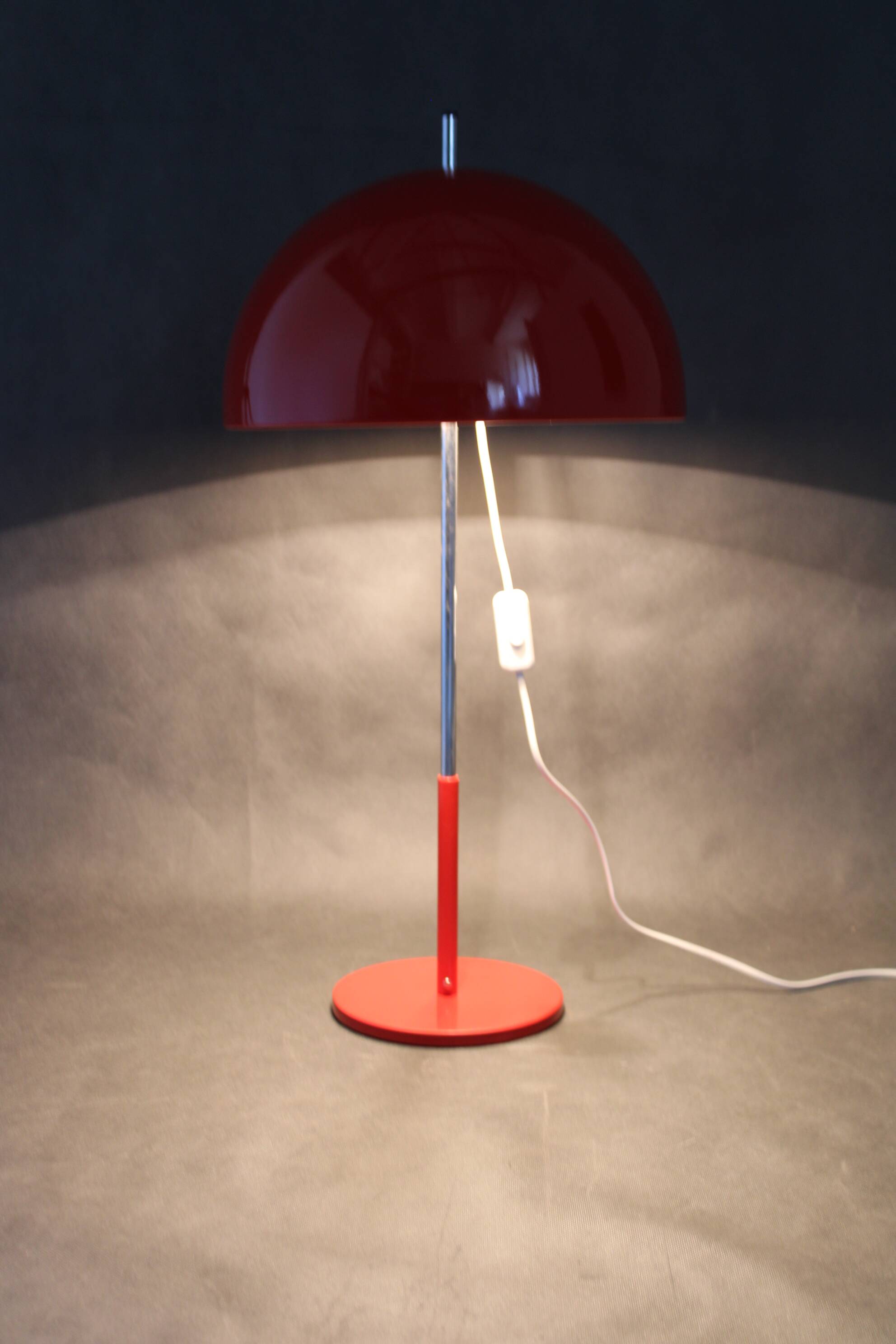 1970s Napako "Mushroom" Adjustable Table Lamp, Restored