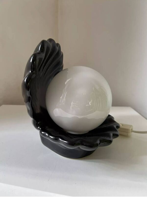 Lampe à poser porcelaine Coquille Saint Jacques noire Coquillage vintage