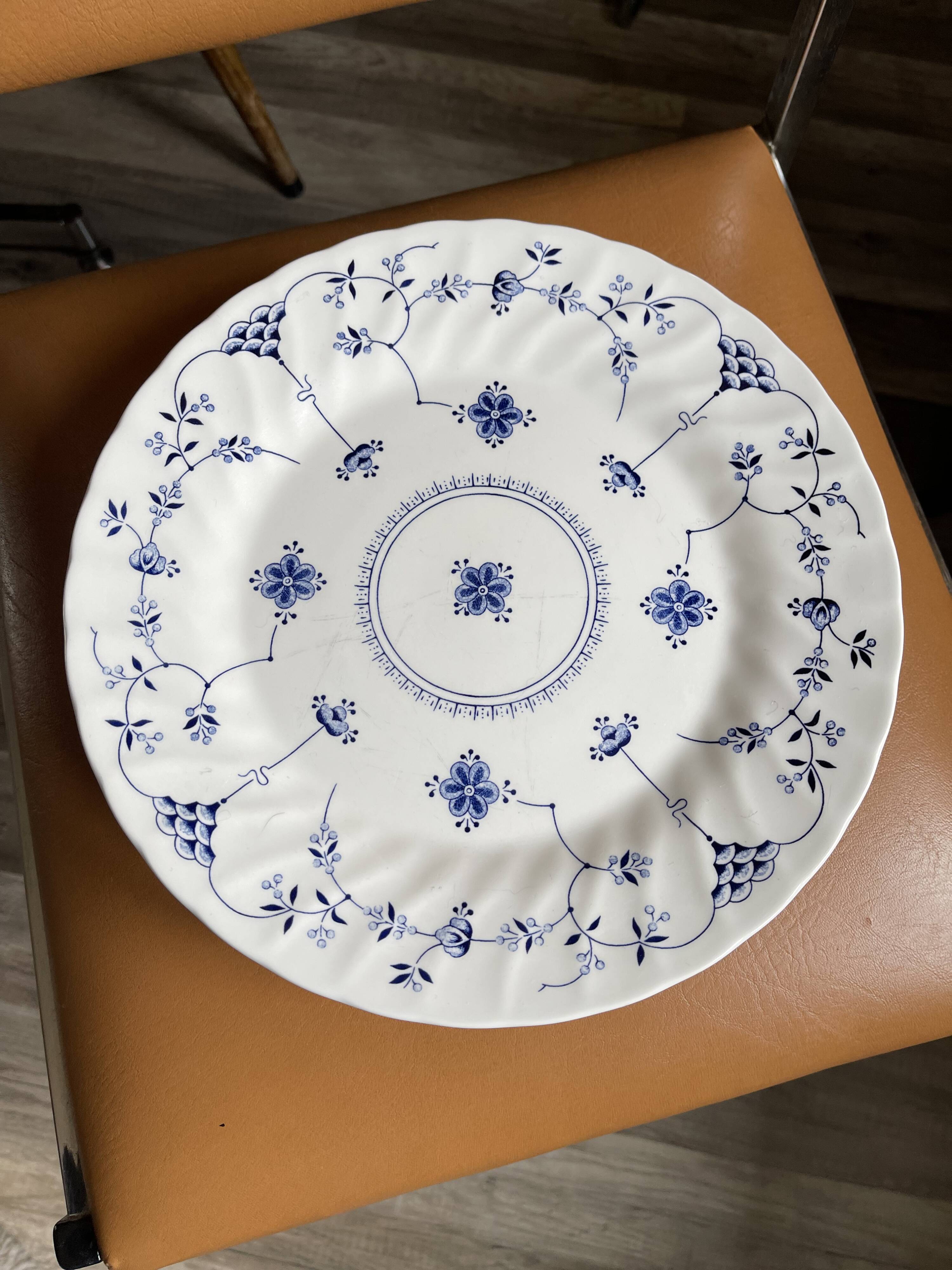5 Large earthenware plates with blue flowers