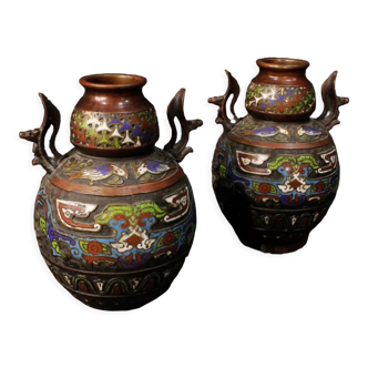 Pair of oriental metal vases from XXth century