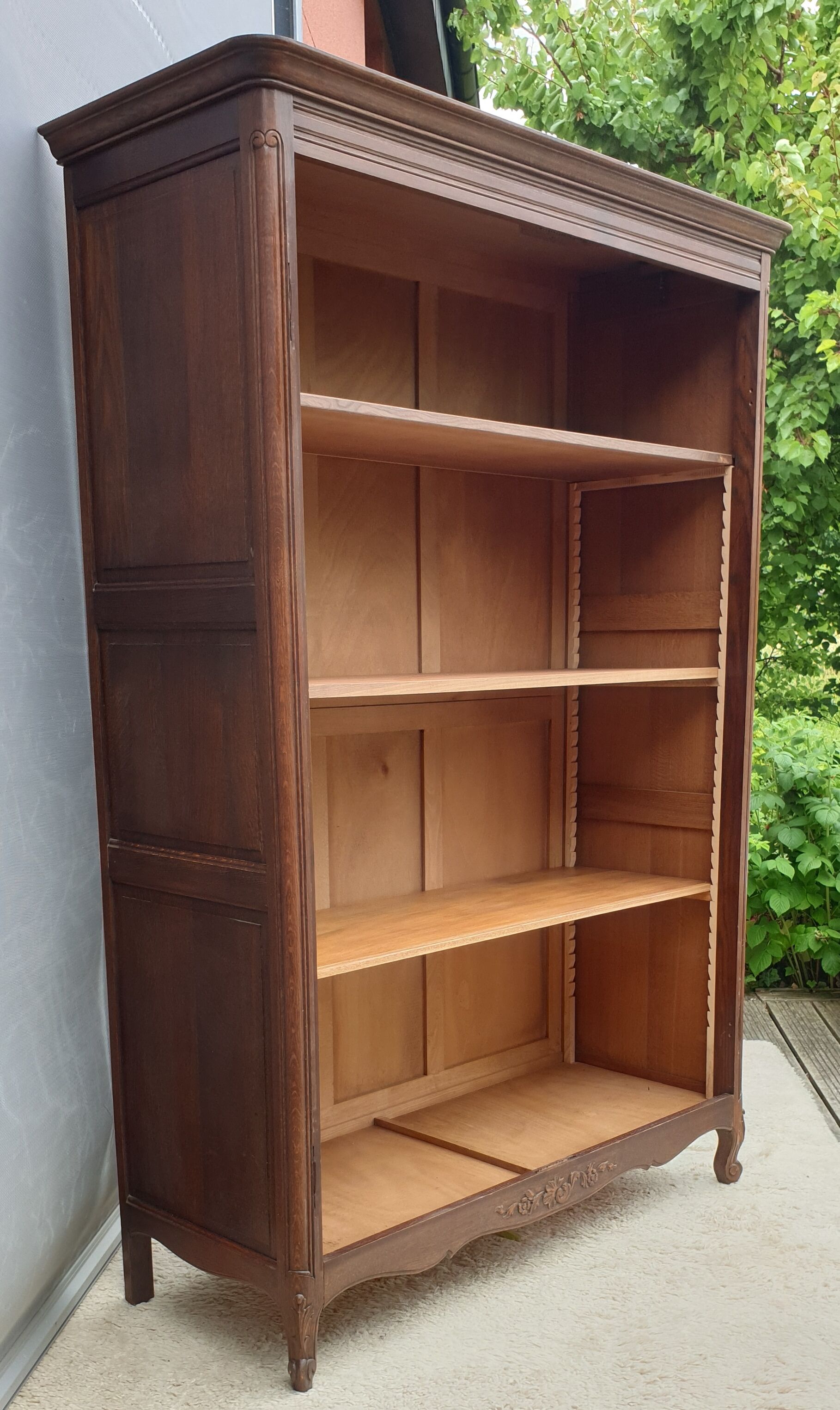 Evolutionary bookcase dressing room Oak Louis XV style