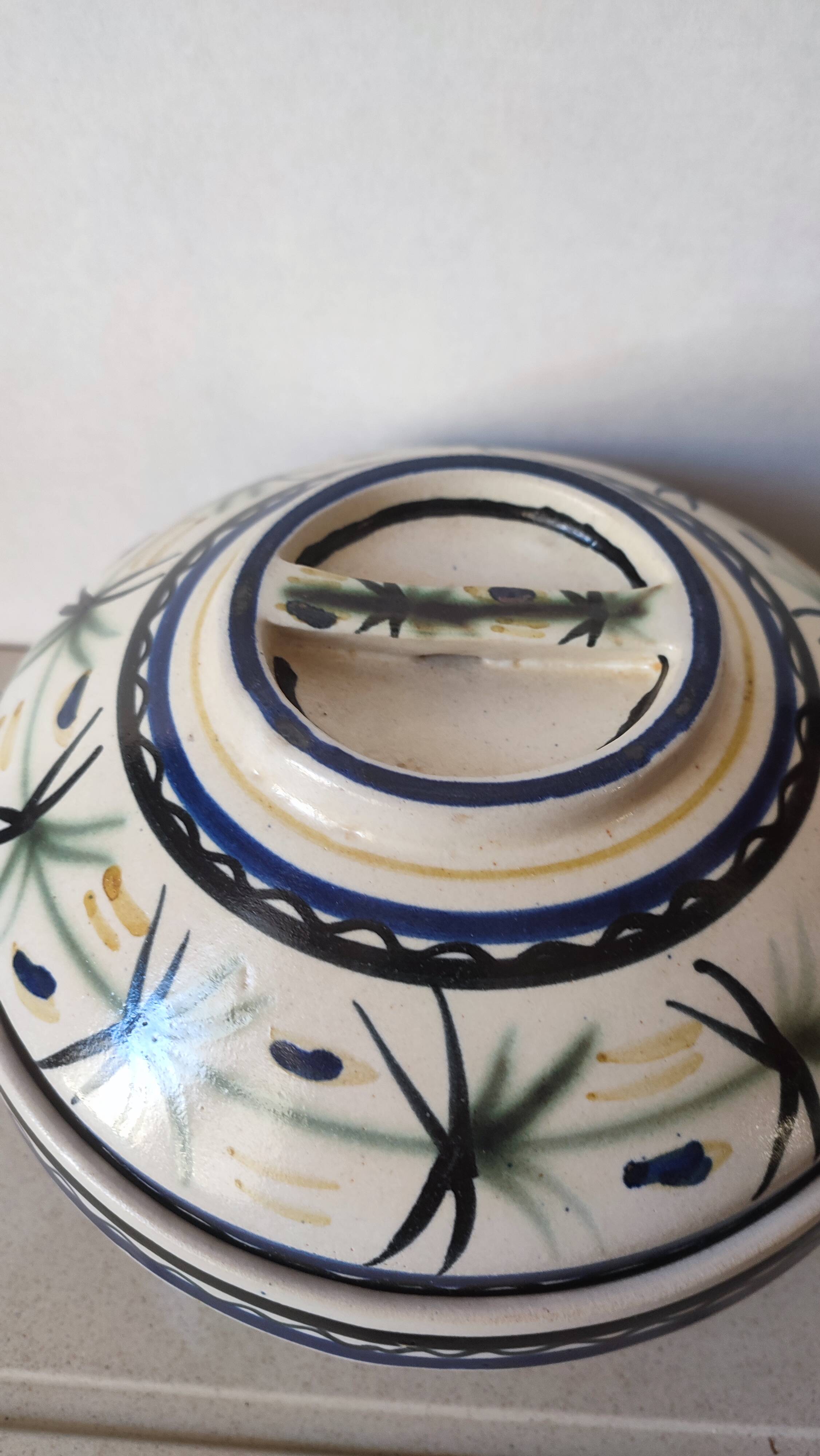 Ceramic dishes by Keraluc, Quimper
