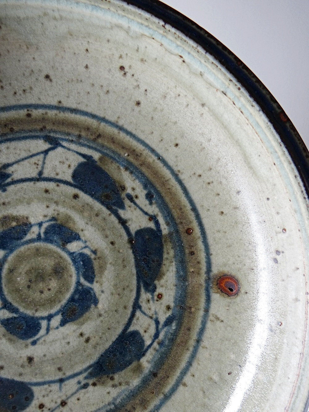 Vintage 1960s-1970s pyrite art stone fruit bowl.