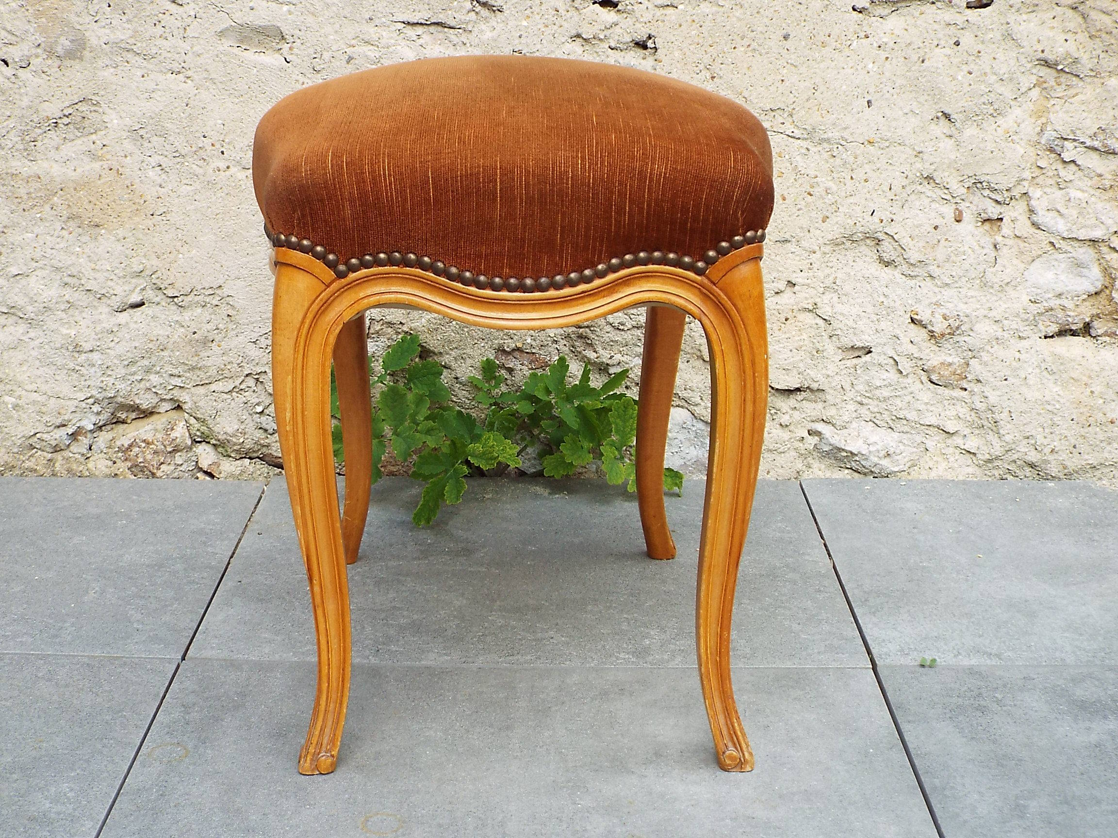 Louis XV style stool