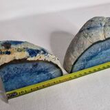 Pair of polished blue agate bookends - 11 cm