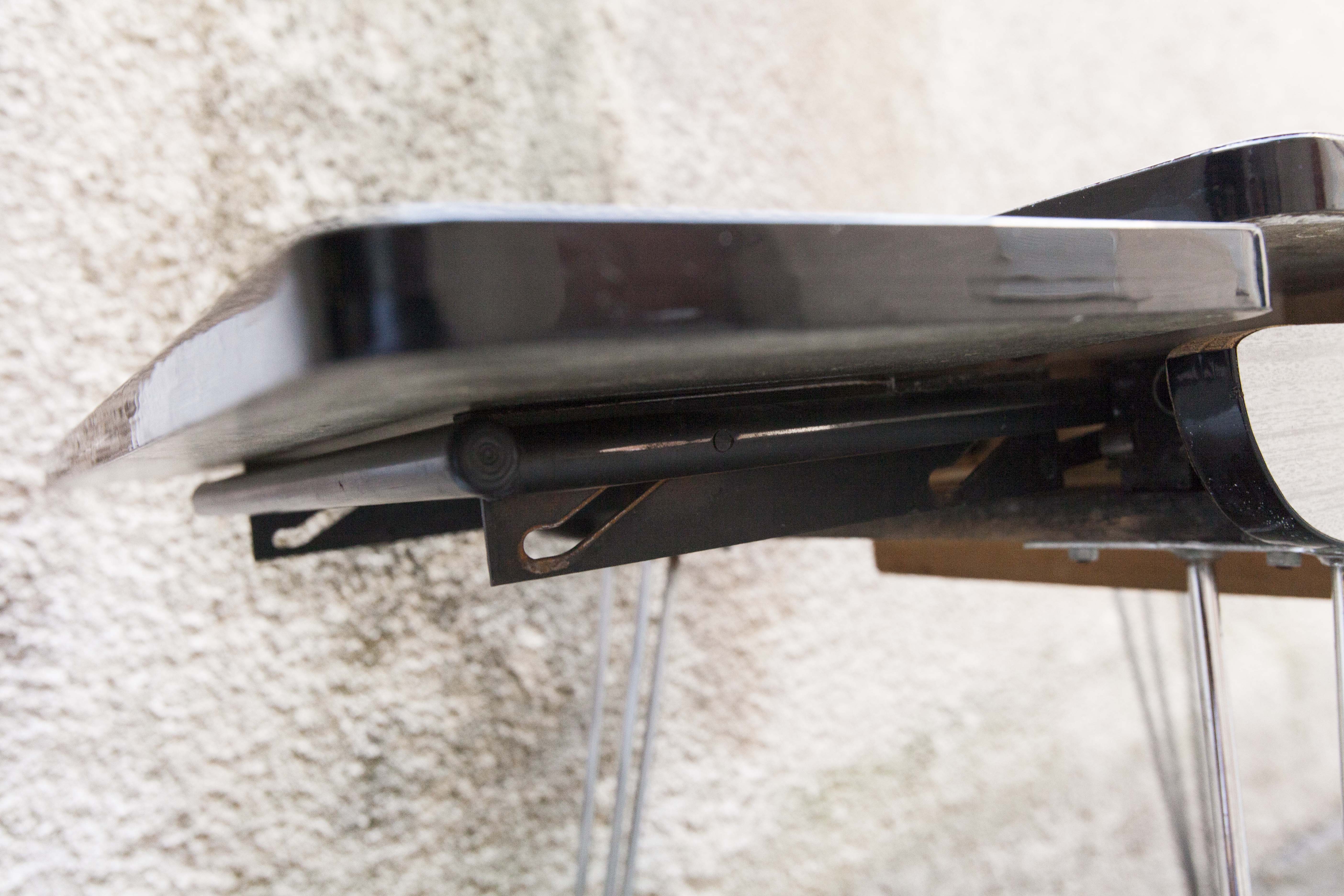 Set table formica and 2 chairs