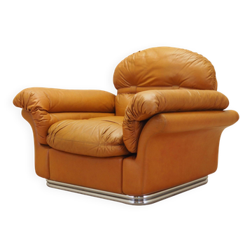 Orange armchair, Space Age design, 1960s, production: Italy