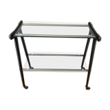 Serving table