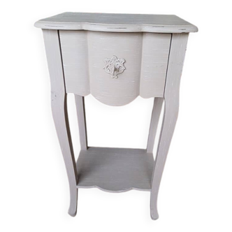 Table de nuit style baroque