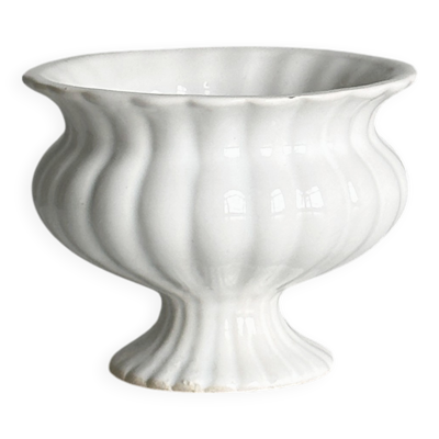 Petit cache-pot ou coupe sur pied en céramique blanche