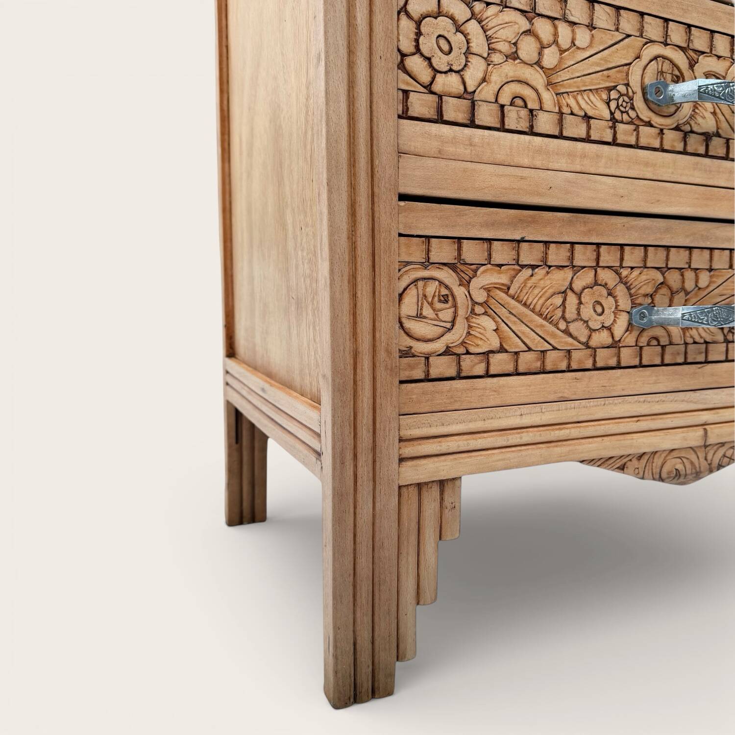Commode haute art déco bois brut 1930