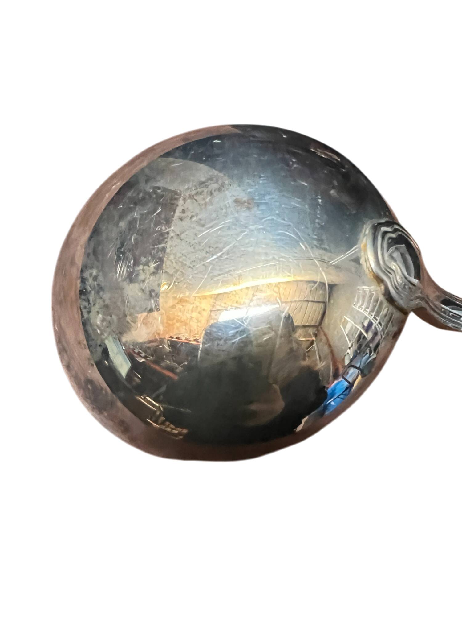 Silver metal cutlery set