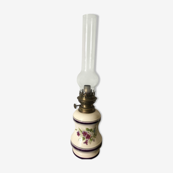 Oil lamp in earthenware