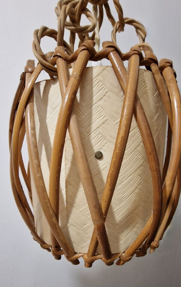 Suspension en rotin par Louis Sognot