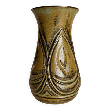 Vase en grès kaki, style wabi-sabi, céramique vintage brutaliste